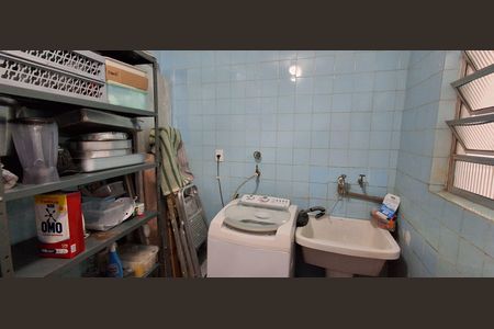 Casa à venda com 145m², 3 quartos e 3 vagasÁrea de Serviço 