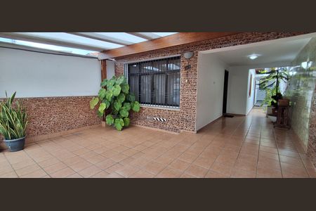 Casa à venda com 145m², 3 quartos e 3 vagasGaragem 