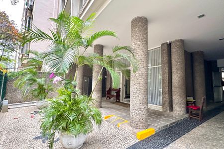 Apartamento para alugar com 88m², 2 quartos e sem vagaFachada