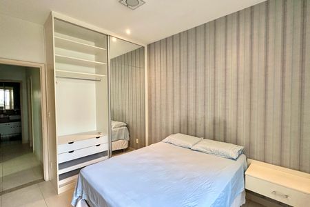 Quarto 01 de apartamento para alugar com 2 quartos, 88m² em Copacabana, Rio de Janeiro