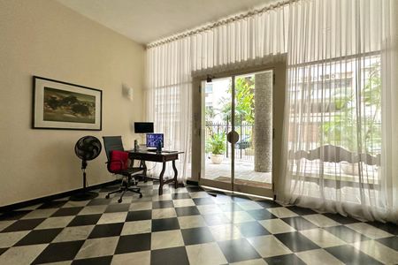 Apartamento para alugar com 88m², 2 quartos e sem vagaEntrada