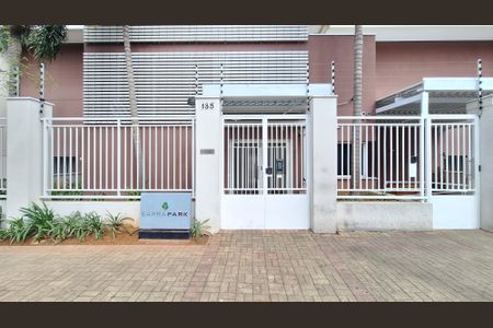 Apartamento à venda com 83m², 2 quartos e 2 vagasFachada