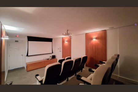 Apartamento à venda com 83m², 2 quartos e 2 vagasCinema