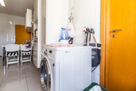 Apartamento para alugar com 113m², 3 quartos e 2 vagas Apartamento para alugar com 113m², 3 quartos e 2 vagasÁrea de Serviço