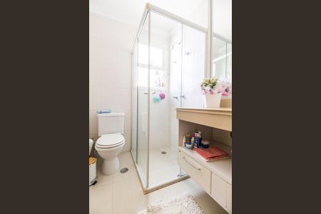Apartamento para alugar com 113m², 3 quartos e 2 vagas Apartamento para alugar com 113m², 3 quartos e 2 vagasBanheiro 2