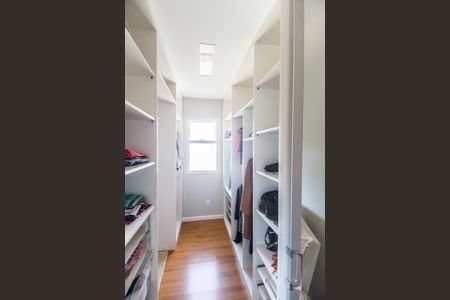 Apartamento para alugar com 113m², 3 quartos e 2 vagas Apartamento para alugar com 113m², 3 quartos e 2 vagasCloset da suíte