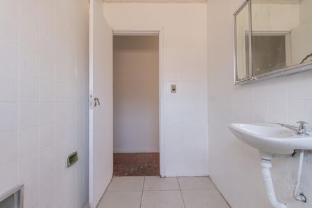 Casa à venda com 200m², 3 quartos e 2 vagasBanheiro