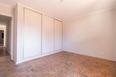 Casa à venda com 200m², 3 quartos e 2 vagasQuarto 2