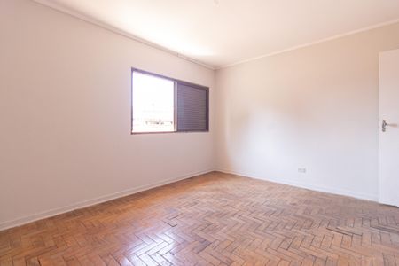 Casa à venda com 200m², 3 quartos e 2 vagasQuarto 2
