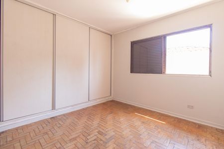 Casa à venda com 200m², 3 quartos e 2 vagasQuarto 1