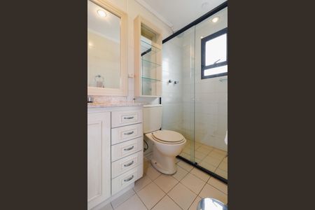 Apartamento à venda com 98m², 2 quartos e 2 vagas Apartamento à venda com 98m², 2 quartos e 2 vagasBanheiro da Suíte 2