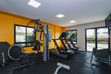 Apartamento à venda com 98m², 2 quartos e 2 vagas Apartamento à venda com 98m², 2 quartos e 2 vagasÁrea comum - Academia