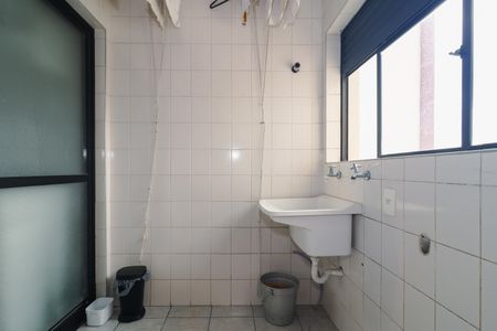 Apartamento à venda com 98m², 2 quartos e 2 vagas Apartamento à venda com 98m², 2 quartos e 2 vagasÁrea de Serviço