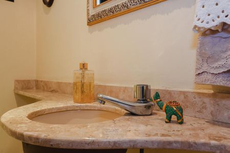 Apartamento à venda com 98m², 2 quartos e 2 vagas Apartamento à venda com 98m², 2 quartos e 2 vagasLavabo