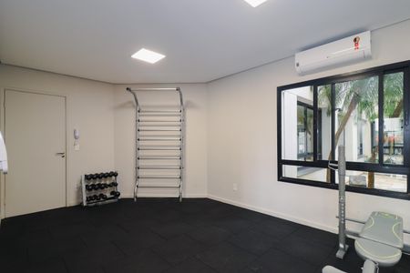 Apartamento à venda com 98m², 2 quartos e 2 vagas Apartamento à venda com 98m², 2 quartos e 2 vagasÁrea comum - Academia