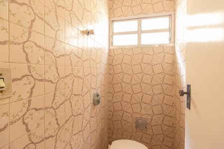 Casa à venda com 200m², 3 quartos e 2 vagasLavabo