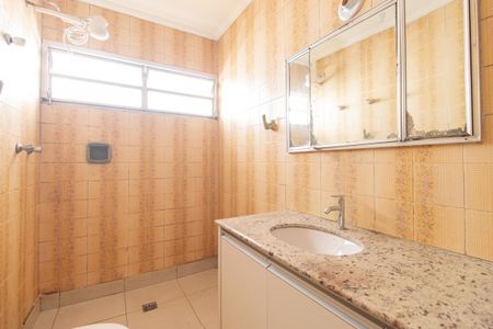 Casa à venda com 200m², 3 quartos e 2 vagasBanheiro Social