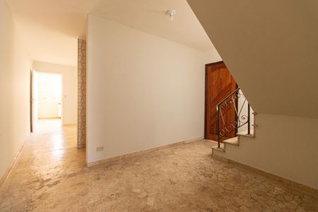Casa à venda com 200m², 3 quartos e 2 vagasEntrada 