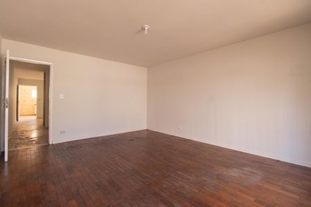 Sala de casa à venda com 3 quartos, 200m² em Vila Mariana, São Paulo