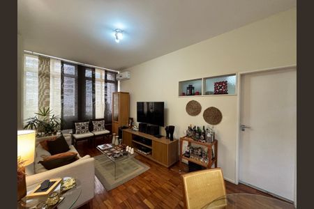 Sala de apartamento à venda com 2 quartos, 80m² em Copacabana, Rio de Janeiro