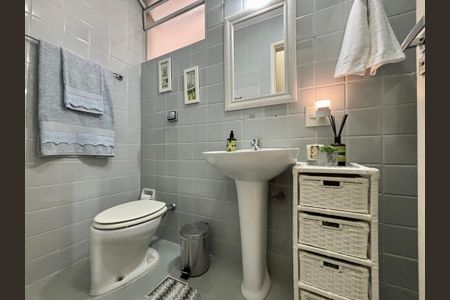 Apartamento à venda com 80m², 2 quartos e 1 vagaBanheiro social