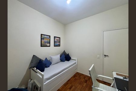 Apartamento à venda com 80m², 2 quartos e 1 vagaQuarto