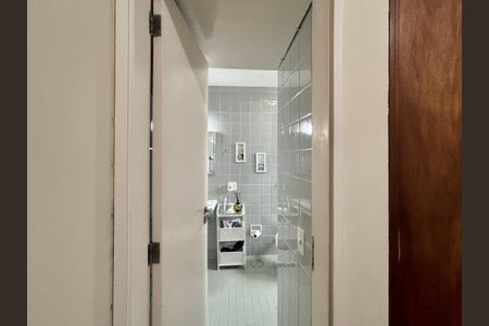 Apartamento à venda com 80m², 2 quartos e 1 vagaCorredor