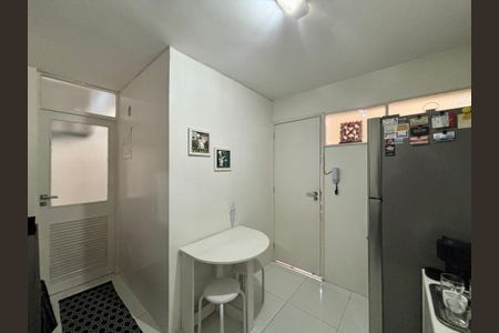 Apartamento à venda com 80m², 2 quartos e 1 vagaCozinha