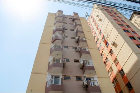 Apartamento para alugar com 54m², 2 quartos e sem vagaFachada