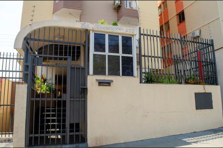 Apartamento para alugar com 54m², 2 quartos e sem vagaFachada