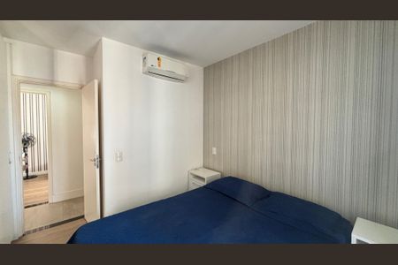 Apartamento à venda com 97m², 2 quartos e 3 vagasSuíte