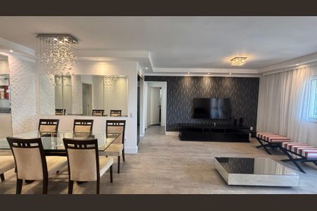 Apartamento à venda com 97m², 2 quartos e 3 vagasSala