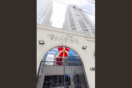 Apartamento à venda com 97m², 2 quartos e 3 vagasFachada