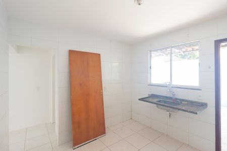Casa para alugar com 75m², 2 quartos e 1 vaga Casa para alugar com 75m², 2 quartos e 1 vagaCozinha