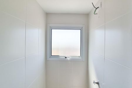 Apartamento à venda com 55m², 2 quartos e 1 vaga Apartamento à venda com 55m², 2 quartos e 1 vagaBanheiro Social