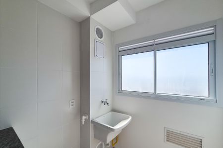 Apartamento à venda com 55m², 2 quartos e 1 vaga Apartamento à venda com 55m², 2 quartos e 1 vagaCozinha e Área de Serviço