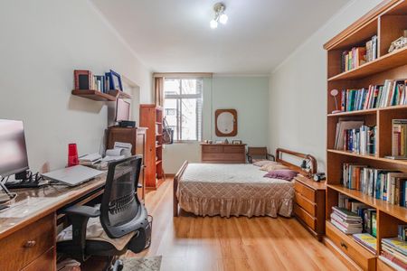 Apartamento à venda com 132m², 3 quartos e 1 vagaSuíte