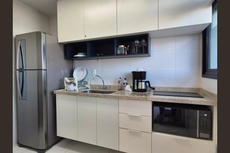 Apartamento para alugar com 81m², 1 quarto e 2 vagas Apartamento para alugar com 81m², 1 quarto e 2 vagasCozinha