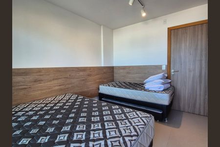 Apartamento para alugar com 81m², 1 quarto e 2 vagas Apartamento para alugar com 81m², 1 quarto e 2 vagasSuíte