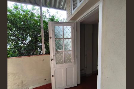 Casa para alugar com 80m², 2 quartos e 1 vagaÁrea de Serviço