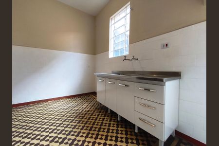 Casa para alugar com 80m², 2 quartos e 1 vagaCozinha