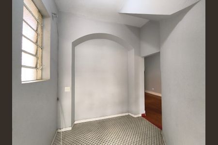 Casa para alugar com 80m², 2 quartos e 1 vagaSala