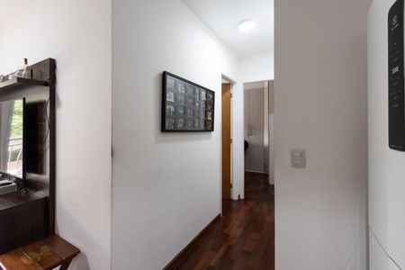 Corredor de apartamento à venda com 2 quartos, 70m² em Água Branca, São Paulo