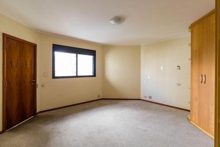 Apartamento para alugar com 676m², 4 quartos e 4 vagas Apartamento para alugar com 676m², 4 quartos e 4 vagasSuíte 1