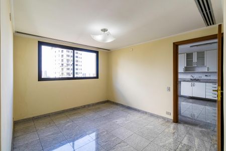 Apartamento para alugar com 676m², 4 quartos e 4 vagas Apartamento para alugar com 676m², 4 quartos e 4 vagasHall