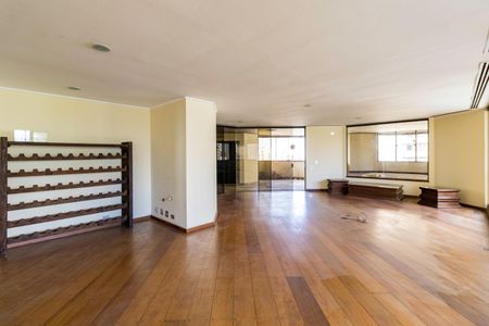 Apartamento para alugar com 676m², 4 quartos e 4 vagas Apartamento para alugar com 676m², 4 quartos e 4 vagasSala