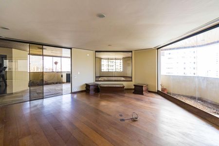 Sala de apartamento para alugar com 4 quartos, 676m² em Vila Andrade, São Paulo