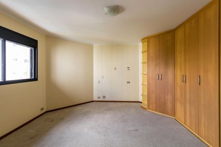 Apartamento para alugar com 676m², 4 quartos e 4 vagas Apartamento para alugar com 676m², 4 quartos e 4 vagasSuíte 1