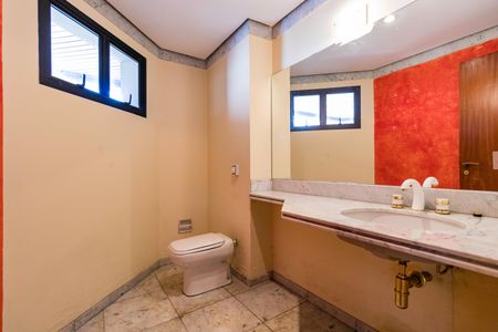 Apartamento para alugar com 676m², 4 quartos e 4 vagas Apartamento para alugar com 676m², 4 quartos e 4 vagasLavabo