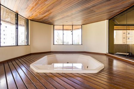 Apartamento para alugar com 676m², 4 quartos e 4 vagas Apartamento para alugar com 676m², 4 quartos e 4 vagasÁrea comum